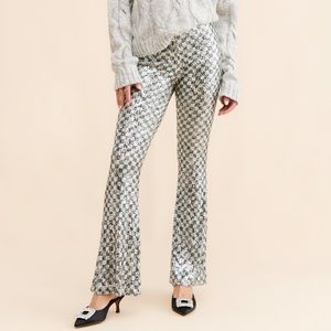 Shae Sequin Pants
Steve Madden